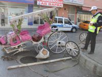 Samsun`da araç faytona çarptı