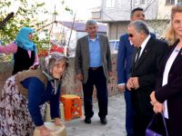 8 MART KADINLAR GÜNÜ “ KAYMAKAMIM SENİN BANA ELİN YETER”