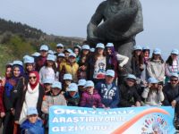 OKUYORUZ ARAŞTIRIYORUZ GEZİYORUZ PROJESİ GENÇLERİ EDİRNE BURSA ÇANAKAKKALE GEZİSİNDE