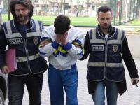 Mescidin imamının telefonunu çaldı