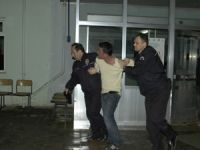 Karakolu birbirine kattı