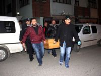 Tüpün gazını açıp intihar etti