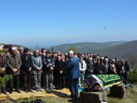 Duvarın altında kalan kadın Alaçam'da defnedildi
