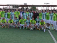 Eski futbolcular Suriye sınırında maç yaptı