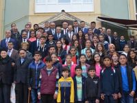 Dedeler ve Torunlar Çanakkale Yolunda