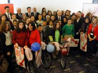 300 okulda 74 bin öğrenciye ulaşıldı