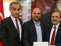 1930 BAFRA SPOR'DAN BAŞKAN ŞAHİN'E ZİYARET