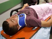 Samsun`da freni boşalan kamyon park halindeki araca çarptı