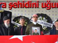 Bafra şehidini gözyaşları ile uğurladı