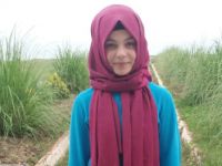 Ceren Alaçam şiir birincisi