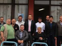 Türk Eğitim Sen'den sakatlar derneğine ziyaret