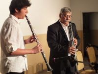 Üstad müzik evi büyüledi