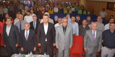 Bafra Atatürk Ortaokulundan''düşünen-üreten ve lider öğretmen'' projesi