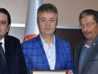 Türk Kızılay’ından Başkan Topaloğlu’na Teşekkür Ziyareti