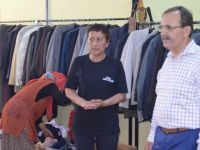 Başkan Şahin sosyal marketi ziyaret etti