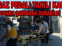 Bafra`da otomobil duvara çarpıp durdu