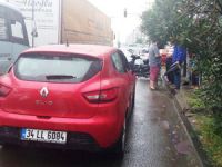 Motosiklet ile otomobil çarpıştı: 1 Yaralı