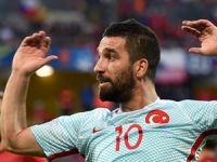 Arda Turan Çizme yolcusu mu ?