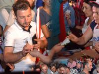 Demokrasi nöbetçilerine YEDAŞ’tan dondurma ikramı