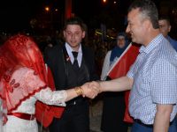 Demokrasi Nöbeti' ne Gelin Damat Desteği