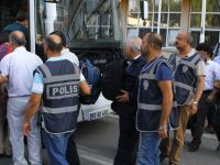 8 Akademisyen tutuklandı