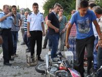 YAKININI DOKTORA GÖTÜRÜYORDU KAZA YAPTI