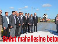 Badut mahallesine Beton yol