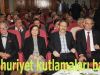 Bafra'da Cumhuriyet kutlamalarında şiir dinletisi yapıldı