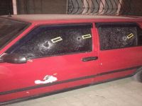 Boş otomobili kurşunladılar