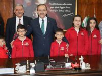 ÖZEL BAFRA AK OKULLARINDAN BAŞKAN ŞAHİN’E ZİYARET