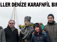 Mübadiller denize karanfil bırakma geleneğini devam ettirdiler