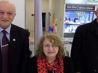 ŞAİR VE YAZARLARA BAFRA AVM'DE İMZA GÜNÜ