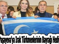 Ganire Paşayeva’ya Irak Türkmenlerinin Bayrağı Hediye Edildi