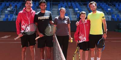 CEM İLKEL VE TUNA ALTUNA SAMSUN DEAFLYMPİCS 2017’DE YER ALACAK İŞİTME ENGELLİ MİLLİ TENİSÇİLERLE GÖSTERİ MAÇI YAPTI