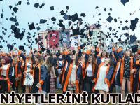 MEZUNİYETLERİNİ KUTLADILAR