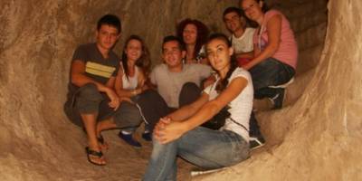 ARNAVUT ÖĞRENCİLER BAFRA’YI GEZDİ