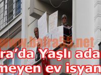 Yaşlı Adamın Pankartlı İsyanı