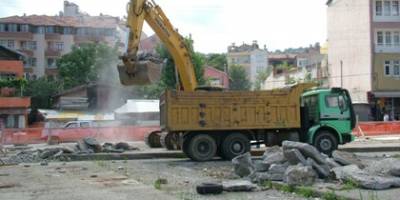 Alaçam Pazar Yeri İnşaatı Başladı