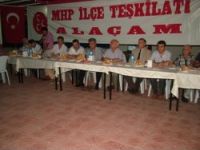 Alaçam MHPliler İftar Yemeğinde Buluştu