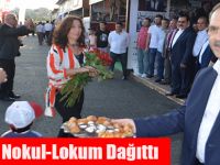 BAŞKAN ŞAHİN BAFRA İÇİN ELLERİ İLE NOKUL DAĞITTI