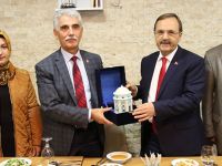 BAŞKAN ŞAHİN BAFRA’NIN MİSAVİRPERVERLİĞİNİ GÖSTERDİ