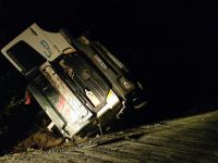 Salıpazarı'nda Beton Mikseri Devrildi 2 Yaralı