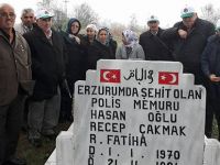 ŞEHİT POLİS MEMURU RECEP ÇAKMAK KABRİ BAŞINDA DUALARLA ANILDI