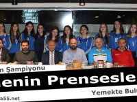 Bafra'nın Şampiyonu 'Filenin Prensesleri' yemekte buluştu