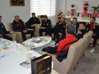 LADİK BELEDİYESPOR KULÜBÜNDEN HAYIRLI OLSUN ZİYARETİ