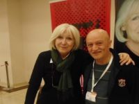 YAZAR BANU AVAR KİTAPLARINI İMZALADI