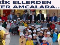 Minik Eller Asker Amcalarını Kurabiye ve Mektup Yolladı