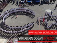 ''Yüreklerde Doğan Ay Yıldız''