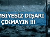 Akşam Saatlerin de Şemsiyesiz Dışarı Çıkmayın