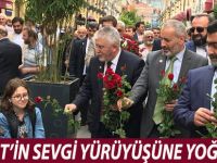 SAADET’İN SEVGİ YÜRÜYÜŞÜNE YOĞUN İLGİ